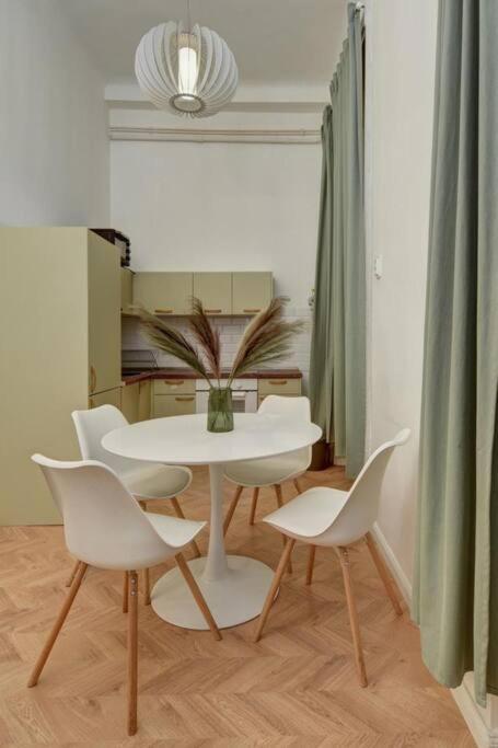 Lovely 3 Bedrooms Apartment In The Jewish Quarter Budapest Extérieur photo